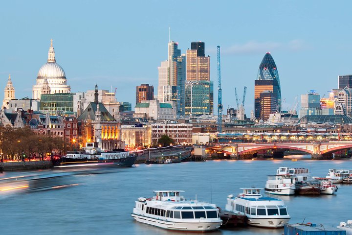 Westminster to Greenwich Sightseeing Thames Cruise in London