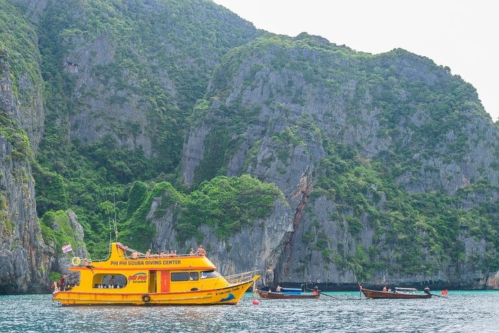 Phi Phi Islands Adventure Day Trip w/ Seaview Lunch by V. Marine