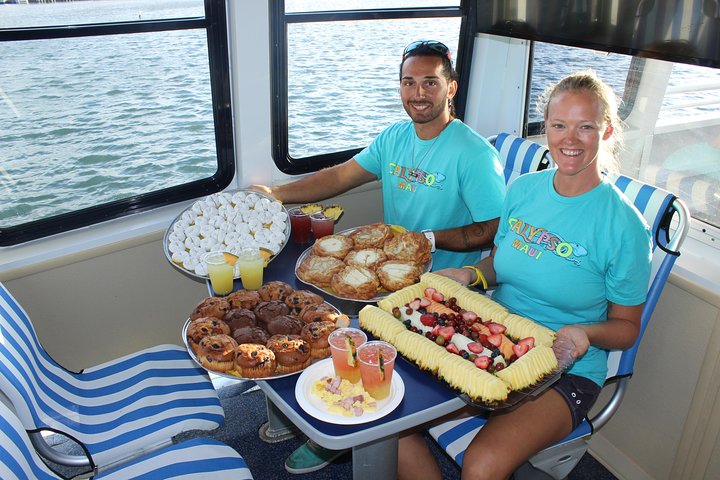 Maui Snorkeling Adventure From Ma'alaea Harbor to Molokini