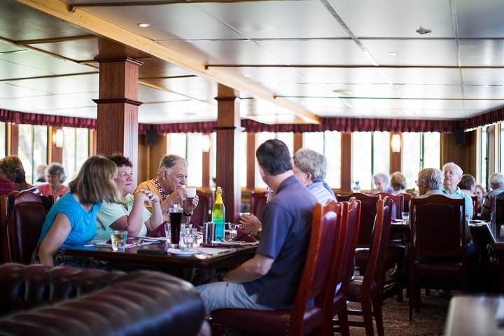 Murray River Day Trip from Adelaide Including Lunch Cruise aboard the Proud Mary