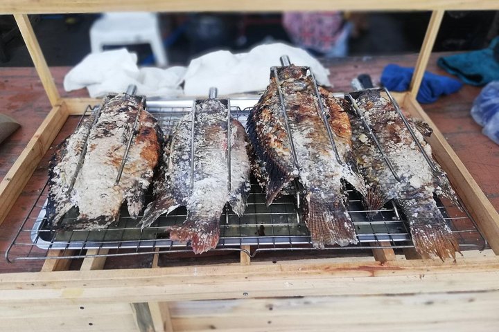 Sunset Local Eats Food Tour in Hua Hin