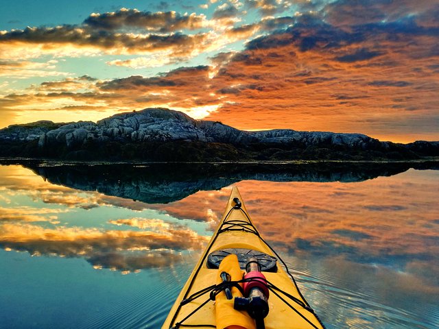Midnight Sun Kayak - Northern Explorer