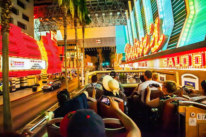 Big Bus Las Vegas: Sightseeing Night Tour by Open-Top Bus