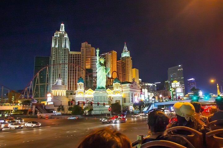 Big Bus Las Vegas: Sightseeing Night Tour by Open-Top Bus