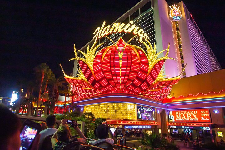 Big Bus Las Vegas: Sightseeing Night Tour by Open-Top Bus