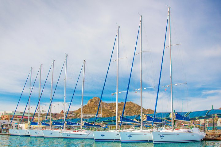Los Cabos Luxury Sailing, Snorkel and Lunch Cruise
