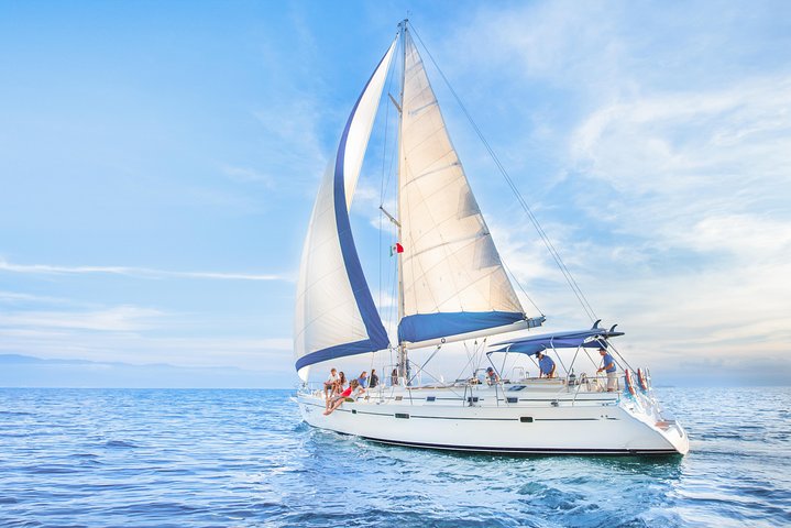 Los Cabos Luxury Sailing, Snorkel and Lunch Cruise