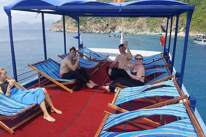 Discovery Scuba Diving on Hon Mun Island in Nha Trang