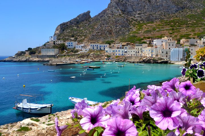 Mini Cruise to Favignana and Levanzo with lunch on board