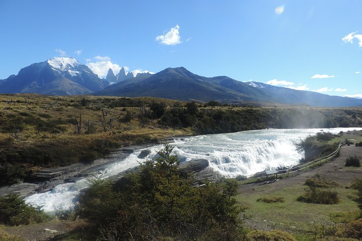 Full day Torres del Paine from Punta Arenas ,Regular tours