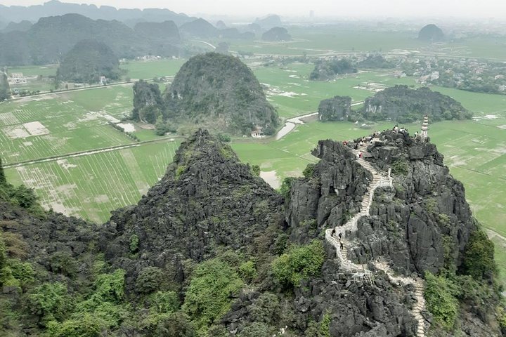 Ninh Binh Day Tour from Hanoi with Boat and Bike