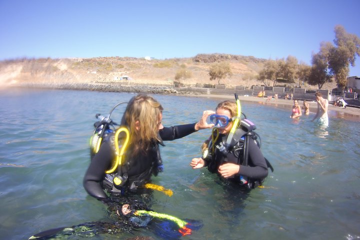 Scuba Diving Beginner's Session in Costa Adeje