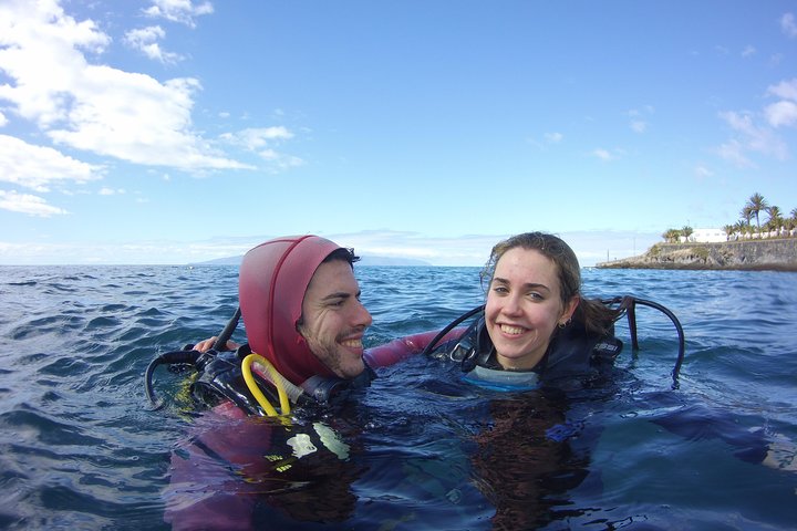 Scuba Diving Beginner's Session in Costa Adeje