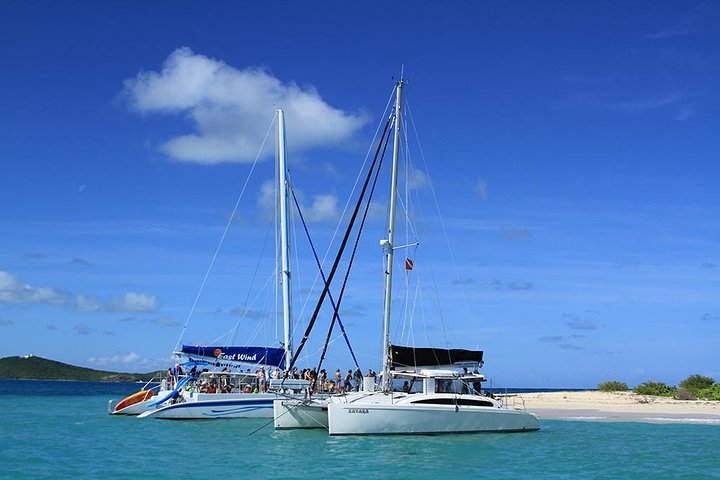 Icacos Island Catamaran Day Sail from Fajardo