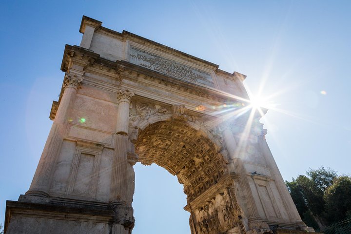 Rome: Colosseum, Roman Forum and Palatine Hill Guided Tour