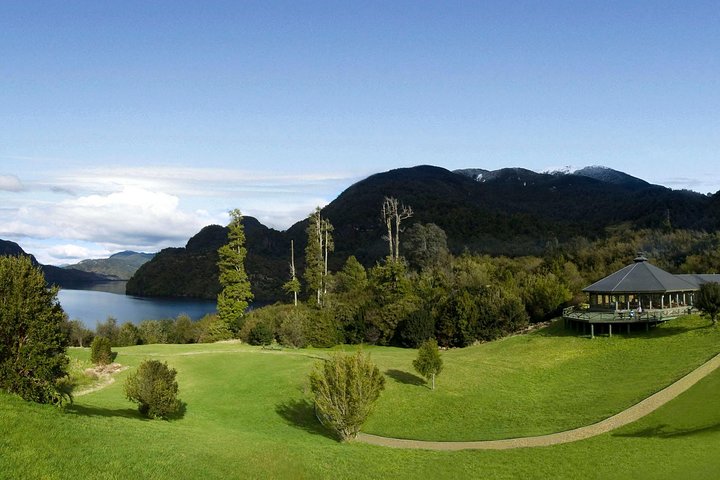 4-Days Discovery in Aiken del Sur Park - Puerto Chacabuco
