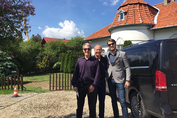 3 Castles Brasov |Mercedes & Hotel Pickup| Peles Bran Cantacuzino