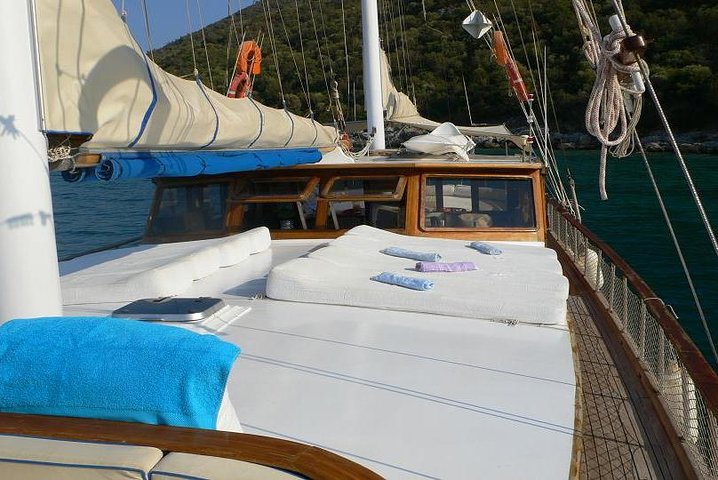Bodrum Private Luxury Gulet Cruise – Swim, Lunch, Hidden Bays