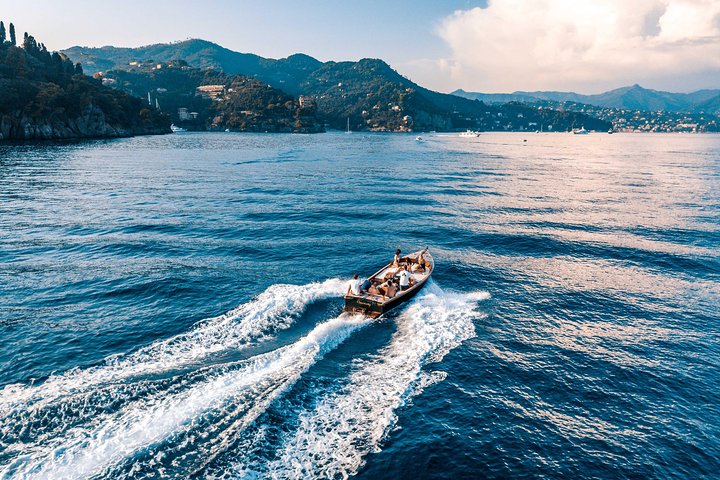 Private Boat Tour in Portofino on board GreenBoat