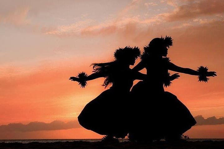 Big Island, Hawaii: Admission to Voyagers of the Pacific Luau