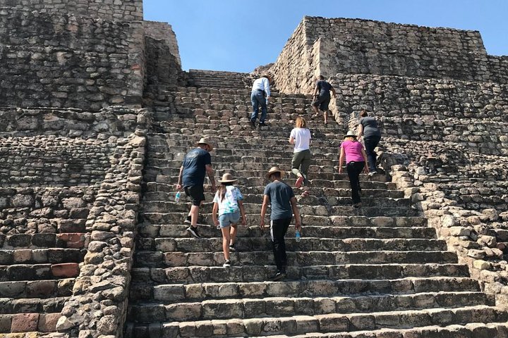 Immersive Cañada de La Virgen Pyramid Tour