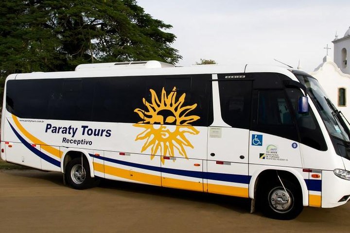 From Paraty: shared transfer to Rio de Janeiro