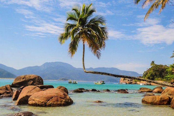 From Ilha Grande: Shared shuttle transfer to Paraty