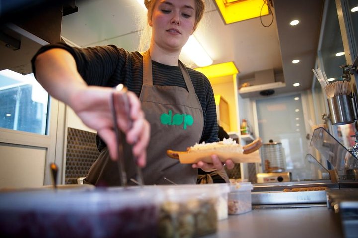 Original Copenhagen food tour: 8 tastings, full meal & VIP access