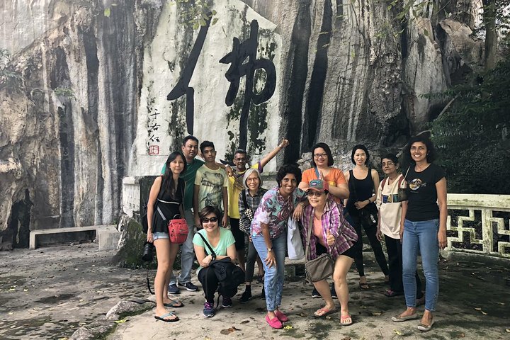 Ipoh Gua Tempurung, Caves Temples, Mirror Lake and Castle Tours