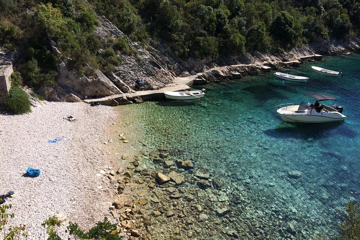 Private Boat Tour by local expert - Create Your Itinerary