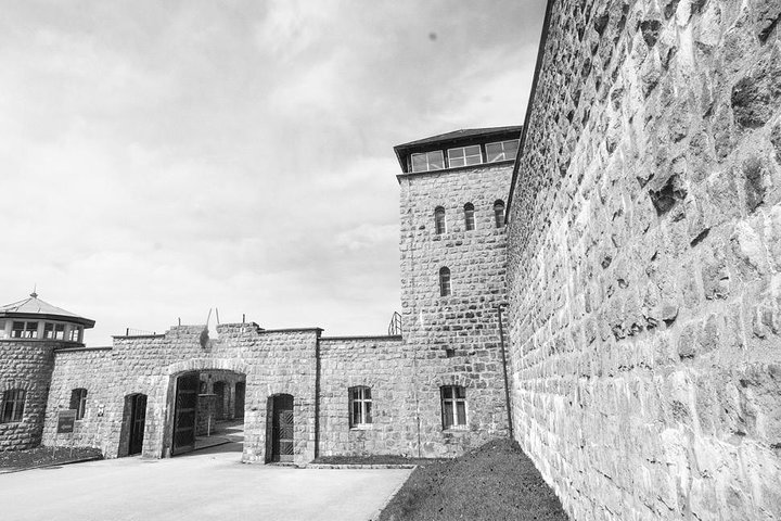KZ Mauthausen Private Trip from Linz