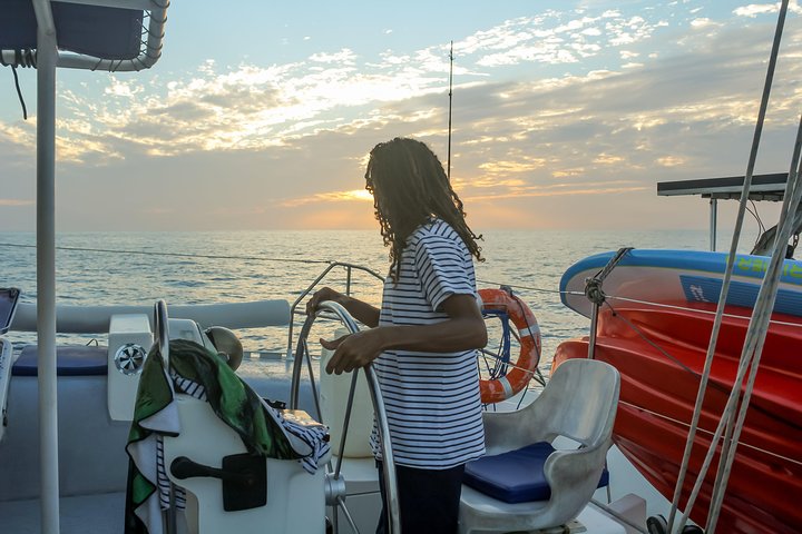 Timarouba Catamaran Sunset Cruise with Open Bar Lunch& Snorkeling
