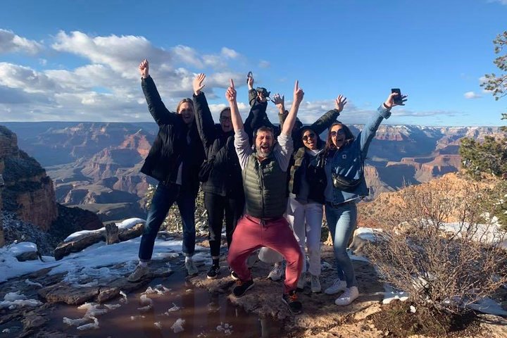 Grand Canyon Signature Hummer Tour with Optional Sunset Views