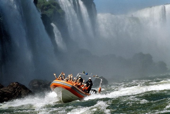 Iguassu Falls Brazilian Side: Macuco Safari, Helicopter Flight and Bird Park