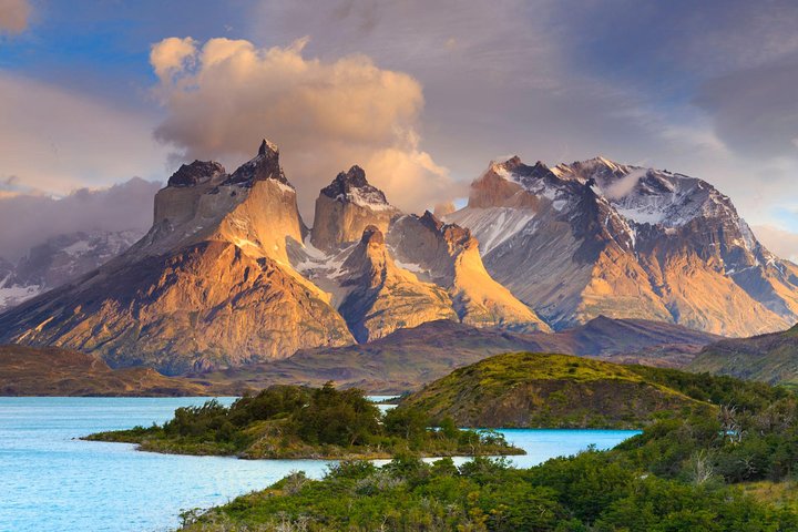4-Day Tour to Puerto Natales and Torres del Paine National Park