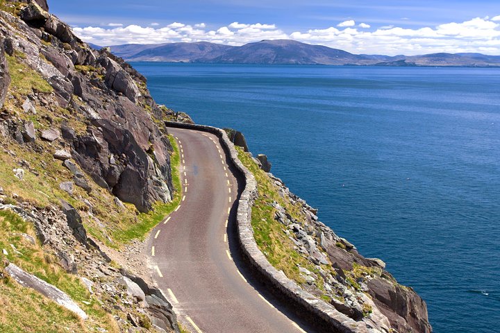 Private Tour: Dingle Peninsula from Kerry. Waterville, Tralee etc