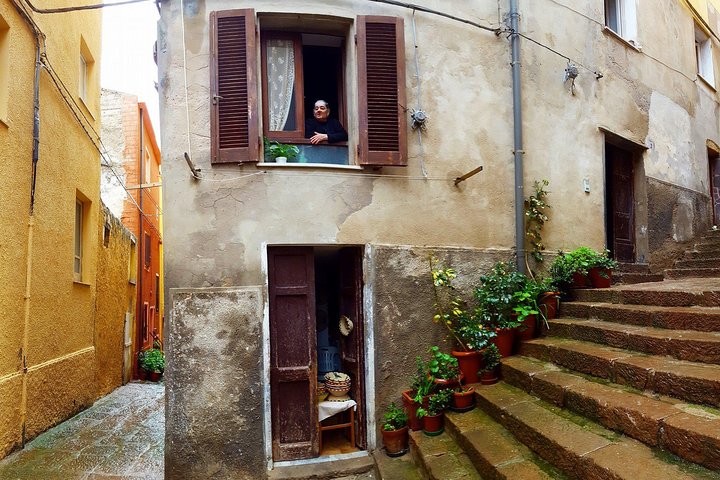 Cagliari: Castelsardo and the Sardinian Pyramide