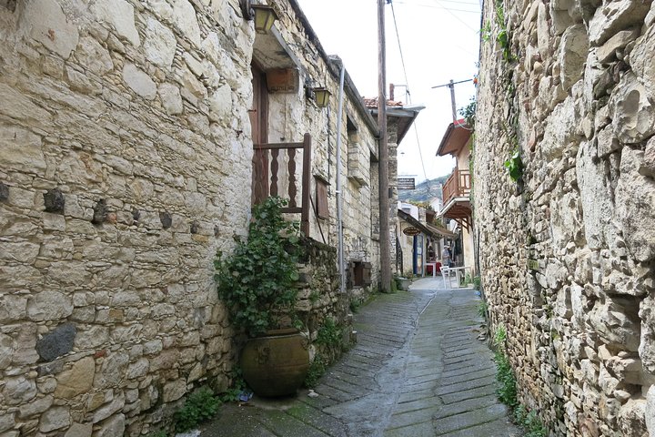 Troodos Mountains Vino Venture: All Inclusive Full Day Wine Tour