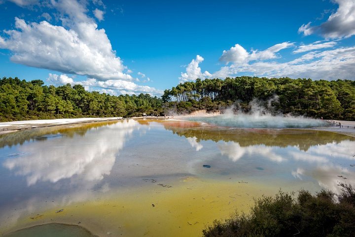 Wai-O-Tapu Thermal Wonderland, Rotorua, New Zealand