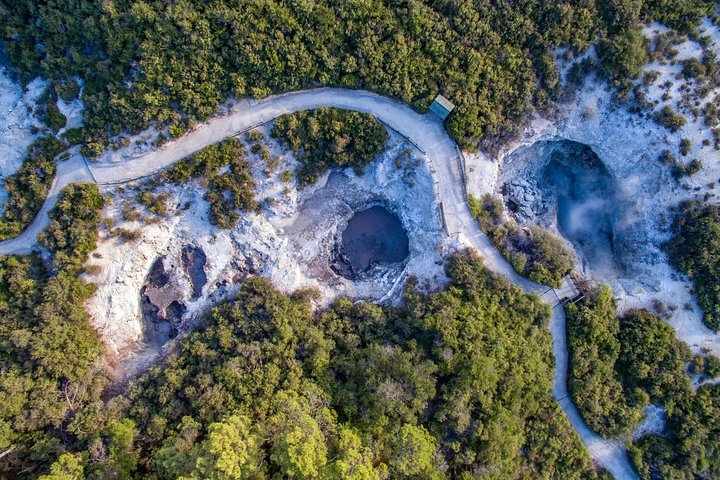 Wai-O-Tapu Thermal Wonderland, Rotorua, New Zealand