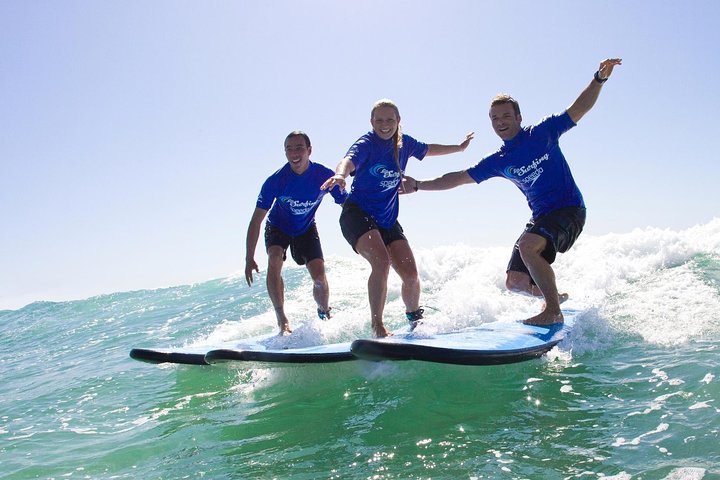 Award Winning Byron Bay Small Group Surf Lesson for Beginners