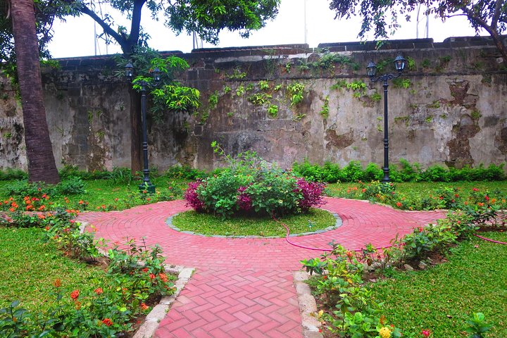 Experience Manila's Heritage: Intramuros & More in Half a Day!