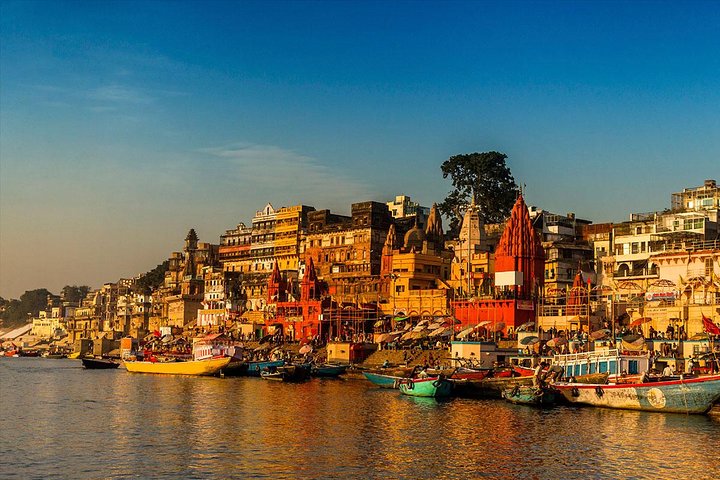 Spiritual Tour of Bodhgaya & Varanasi (5 Days)