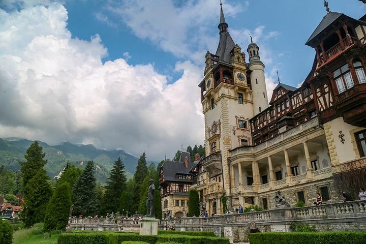From Brasov: Bran, Rasnov & Peles Castles Small-Group Tour