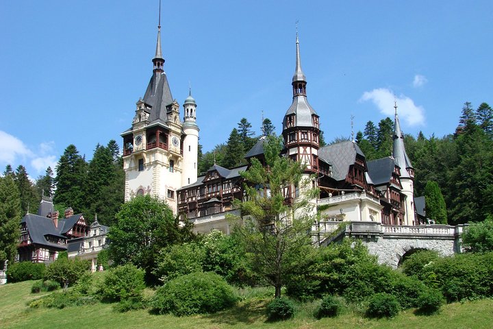 From Brasov: Bran, Rasnov & Peles Castles Small-Group Tour
