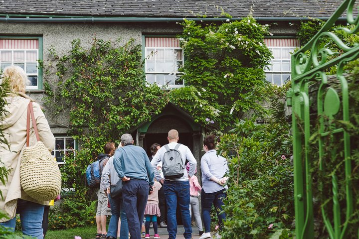 Beatrix Potter's Tour from Oxenholme Including Lake Cruise