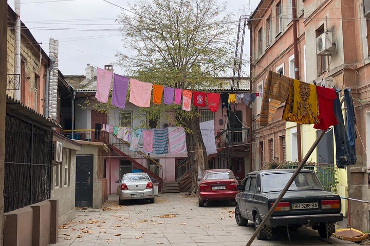 Privoz Market and Moldavanka Tour