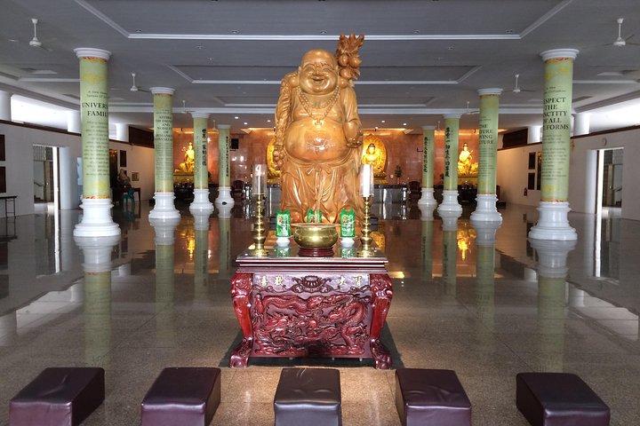 Batam Full-day Tour with Kelong Lunch
