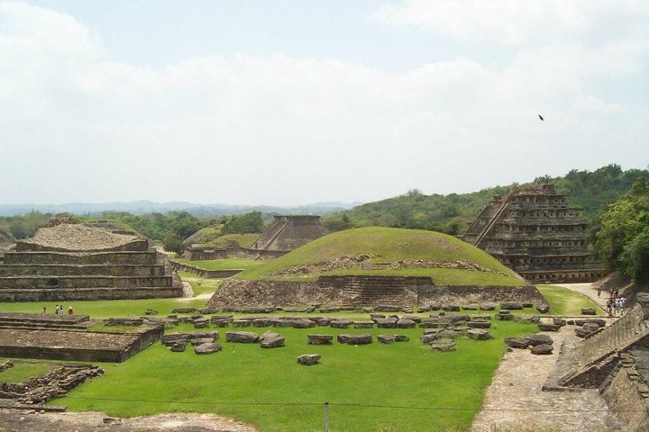 Tajin Ruins Day Trip and Vanilla Factory Experience
