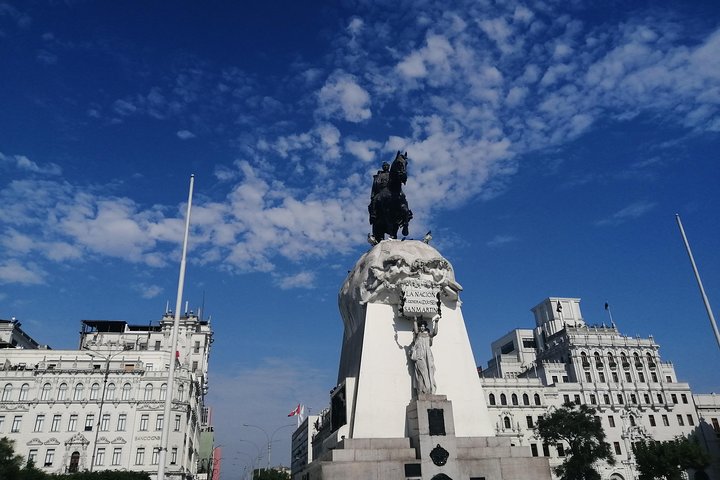The Complete Lima Experience: History, Culture & Flavors